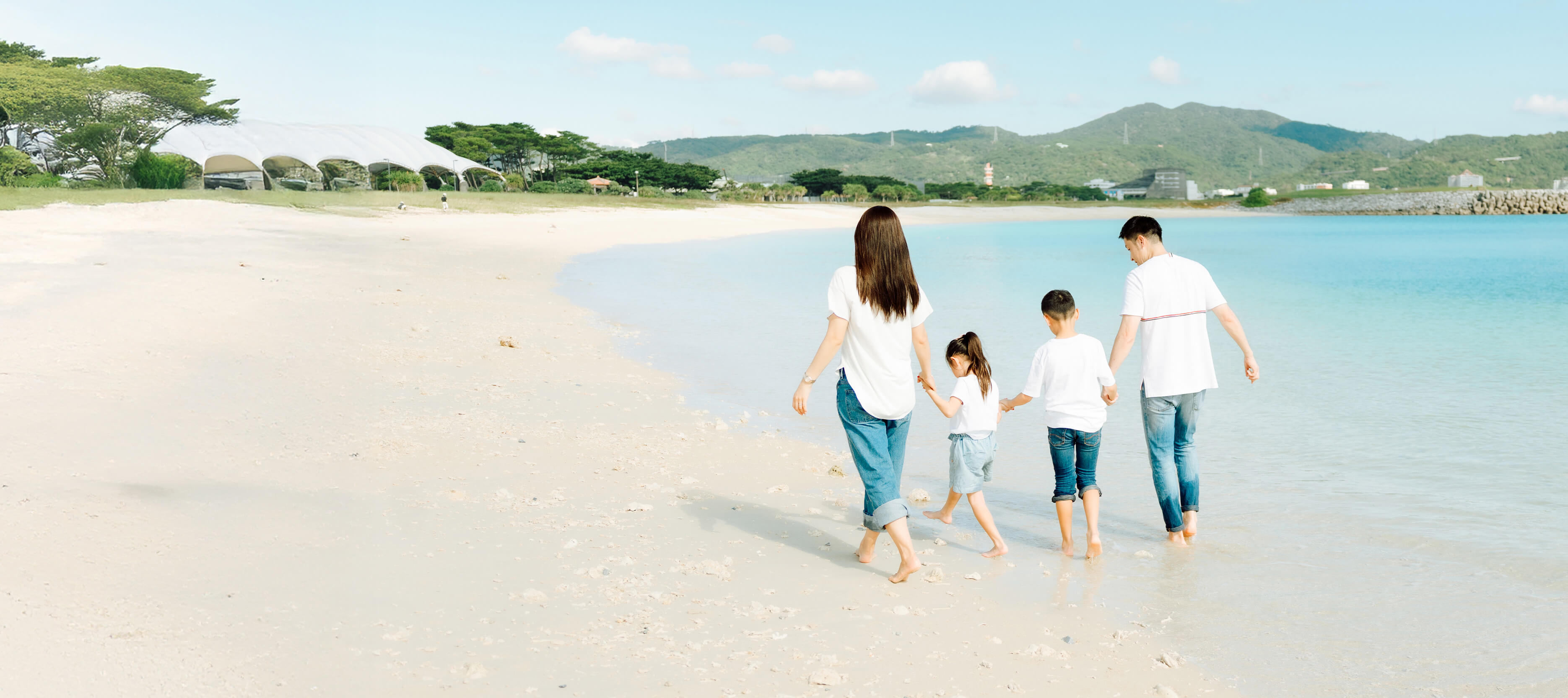 家族の絆を深める忘れられないひとときを沖縄で