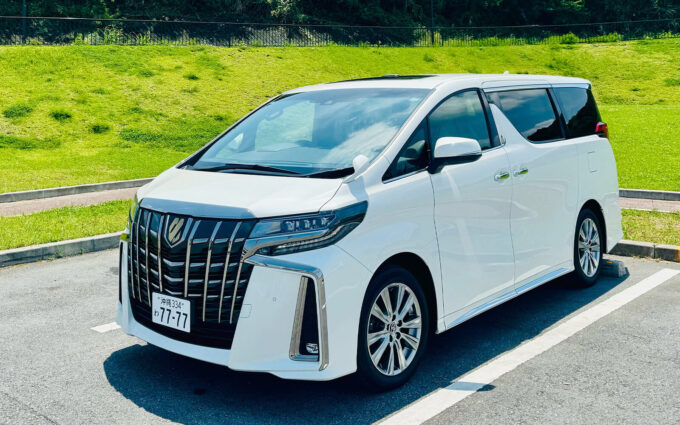 TOYOTA ALPHARD (アルファード)30系 2.5 S タイプゴールド 1